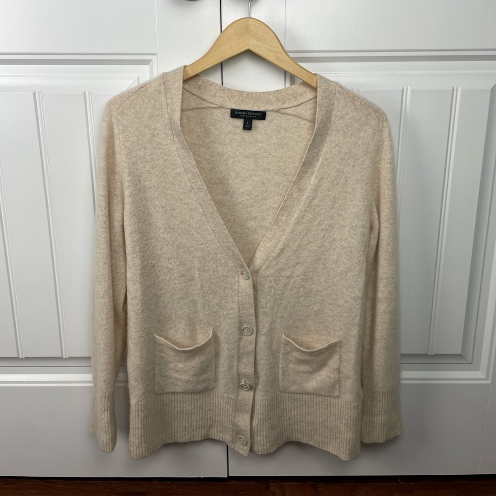 Banana Republic 100% Cashmere Cardigan, size large